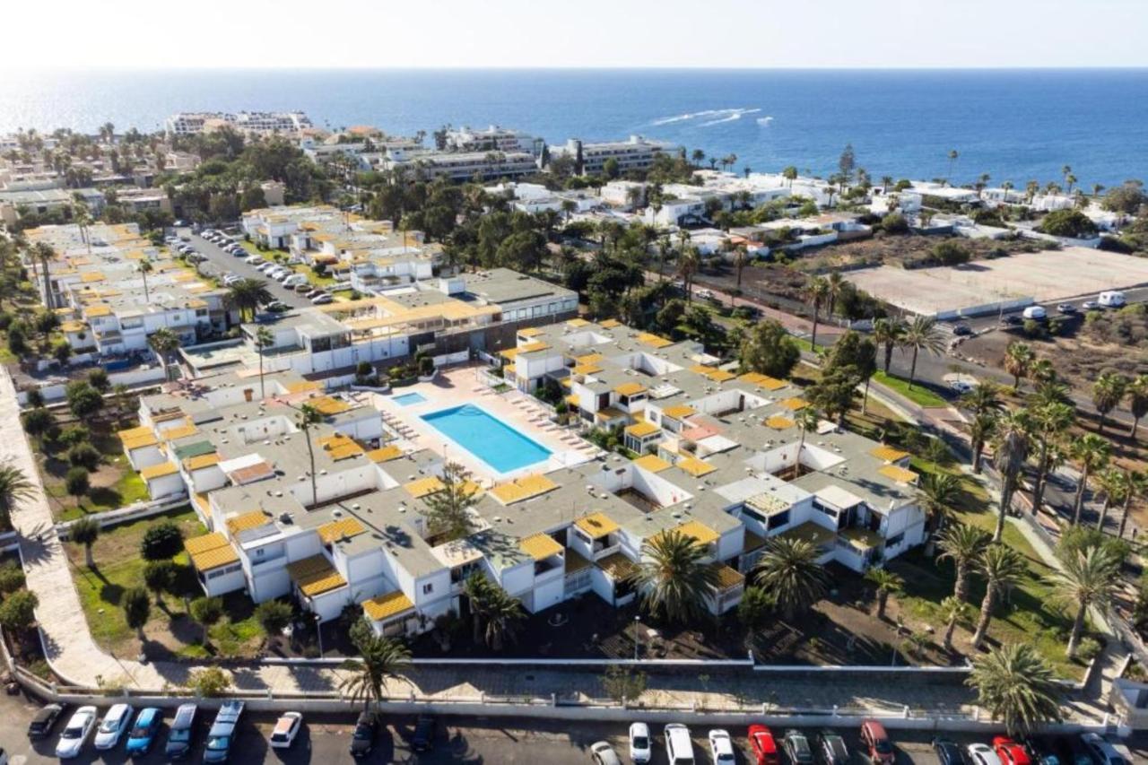 Papagayo Beach Apartments Arona  Exterior photo